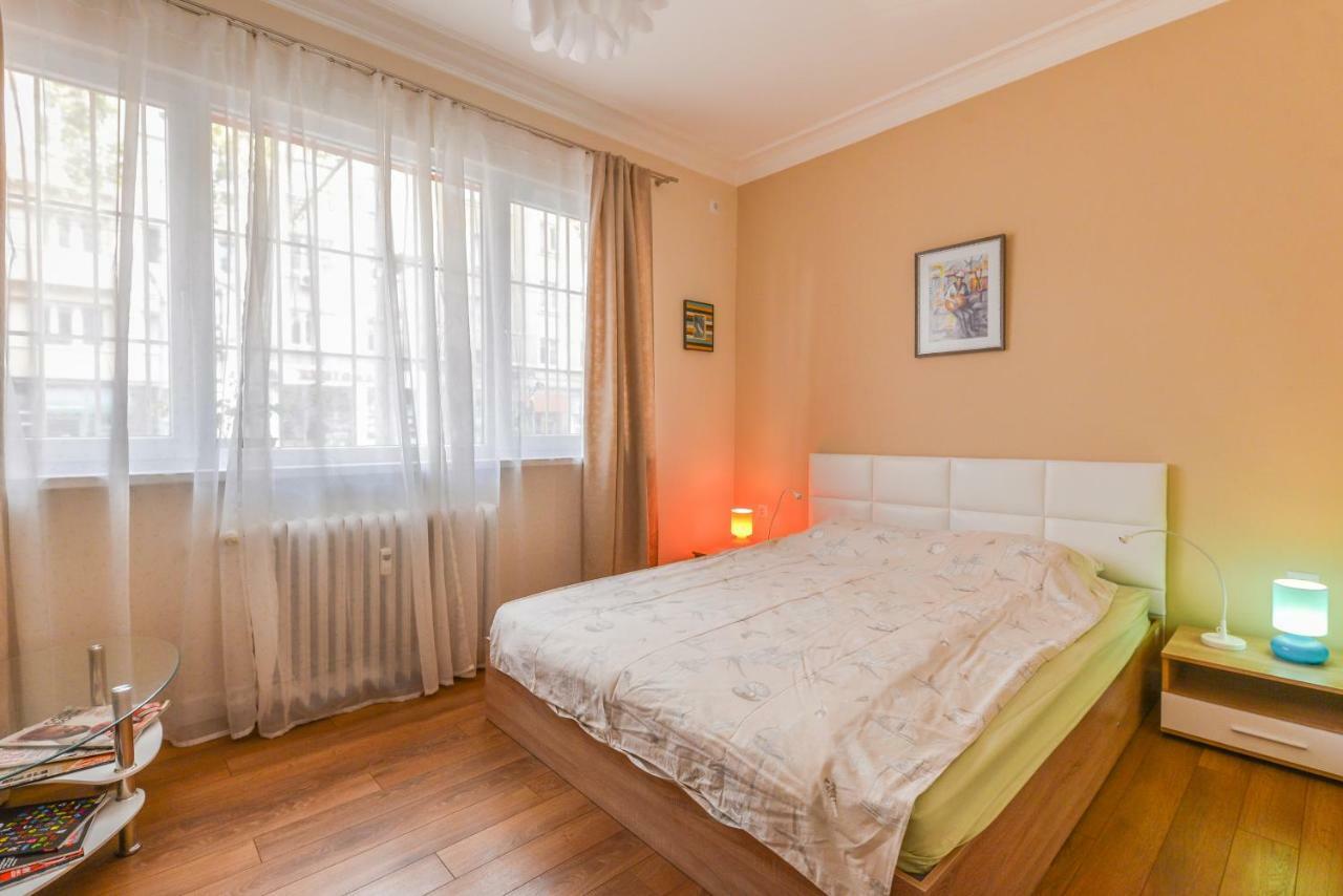 Welcoming One Bedroom On Vasil Levski Boulevard By Flat Mаnager Sofia Ngoại thất bức ảnh